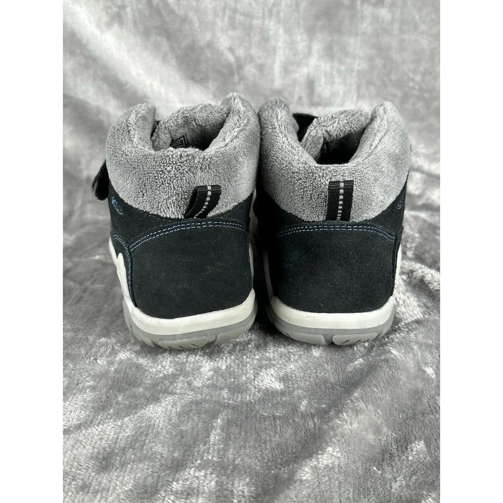 Keen Knotch Chukka Boots‎ Big Kids Size 7 Black Suede Hook & Loop Closure